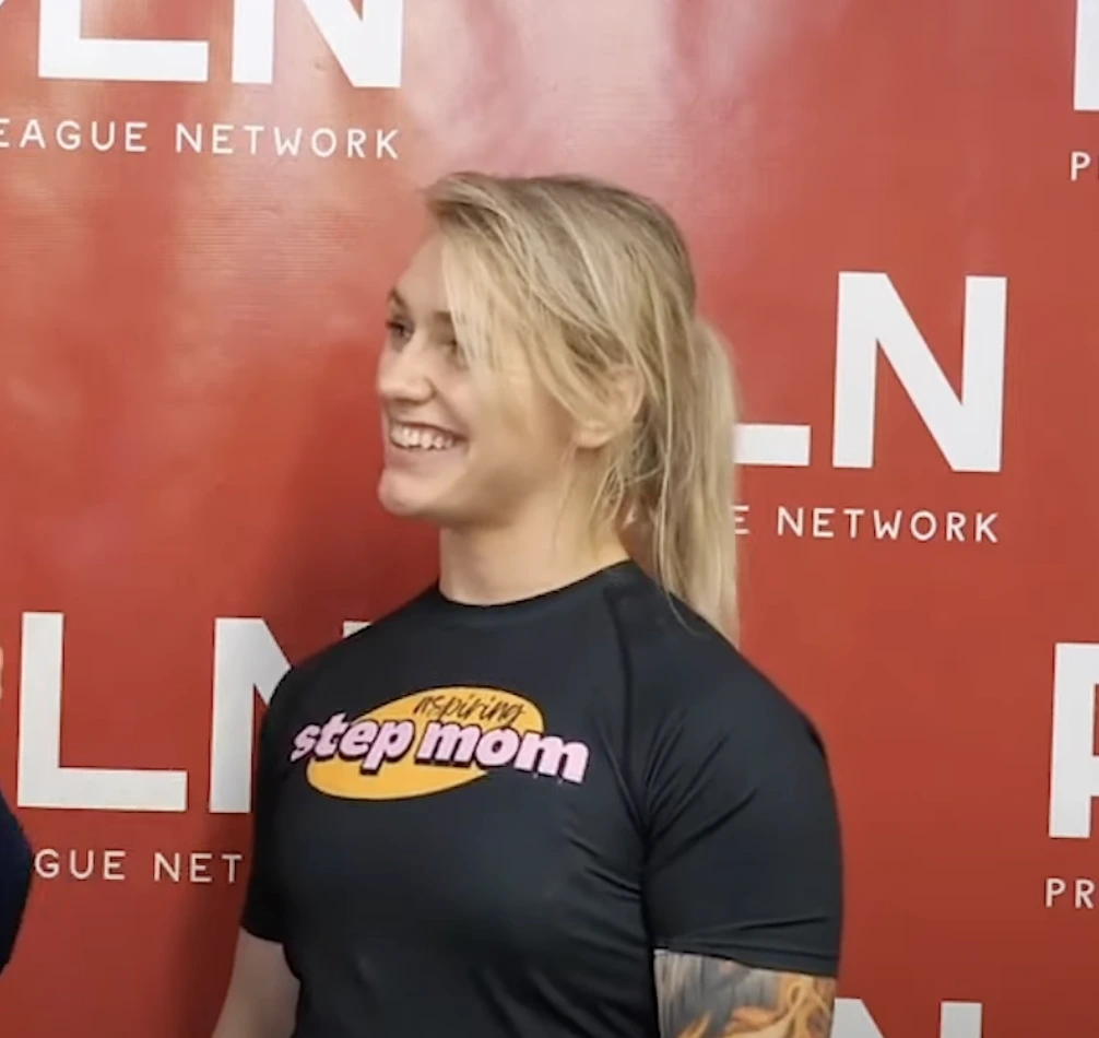 Women’s BRAWL at CarJitsu Championship